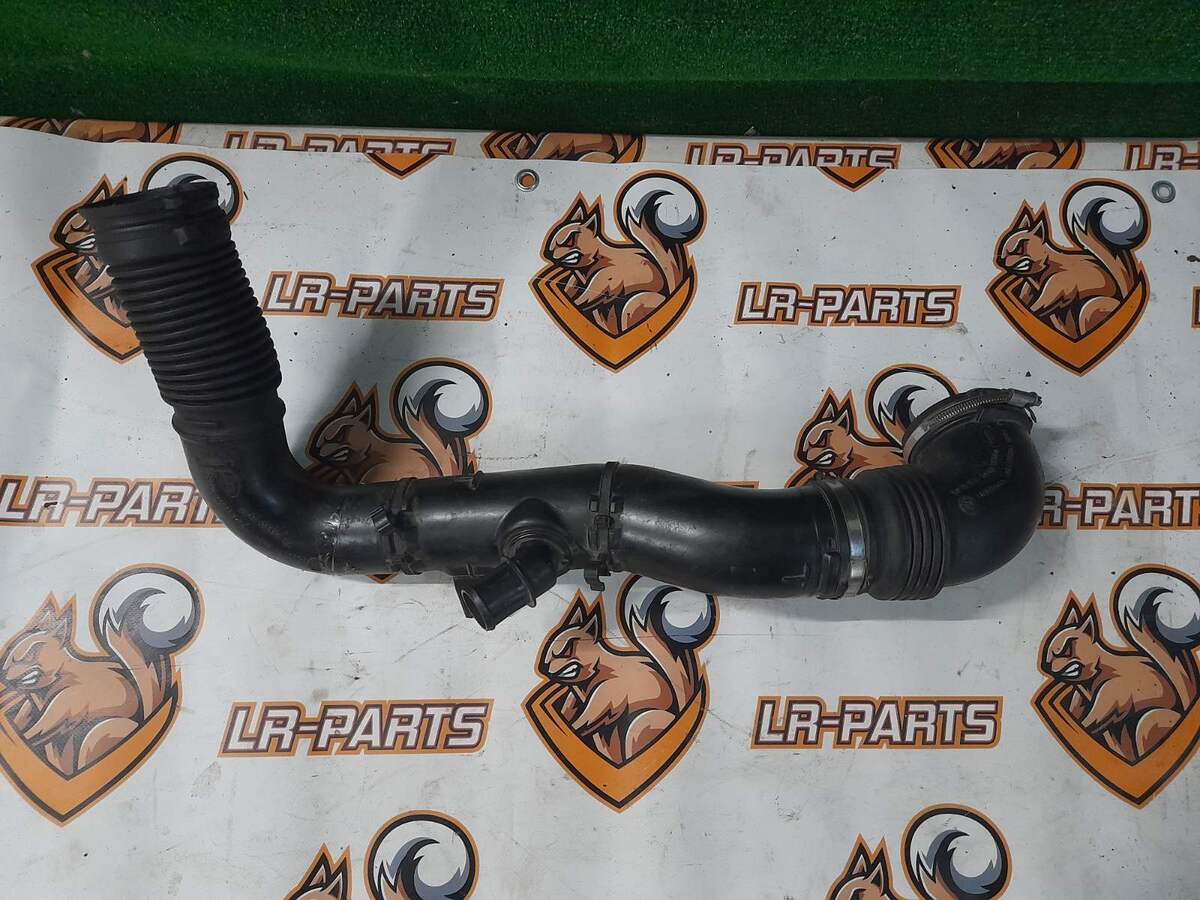 LR022877 Kanał 4.4 TD od filtra do turbosprężarki. RANGE ROVER L322 2002-2013 używany